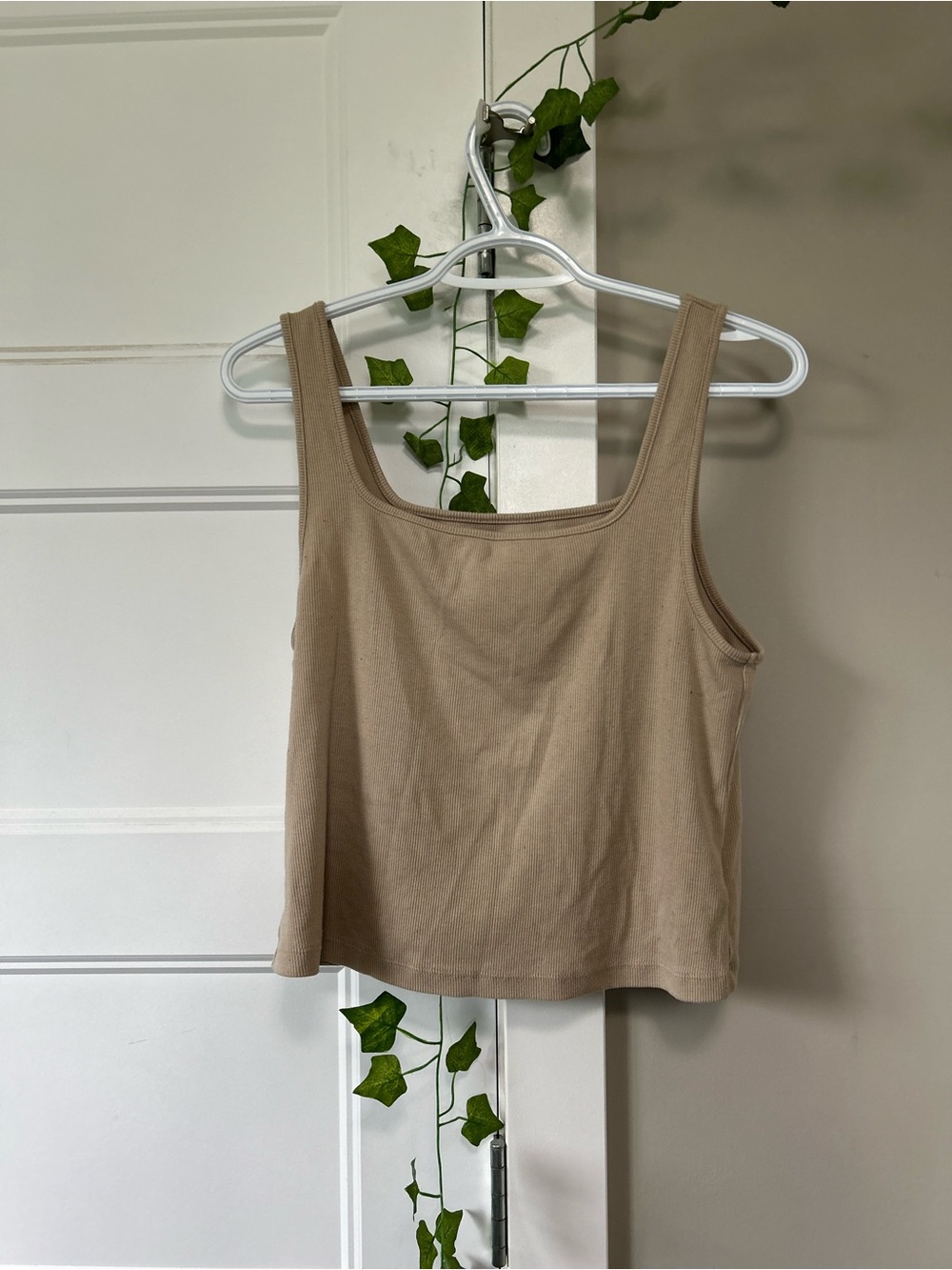 Old Navy Taupe Scoop Neck Tank Top